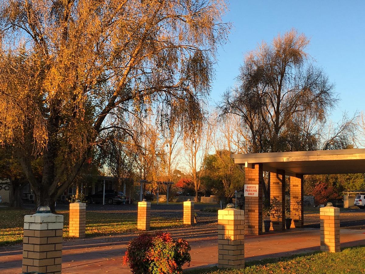 Guyra Motor Inn Dış mekan fotoğraf